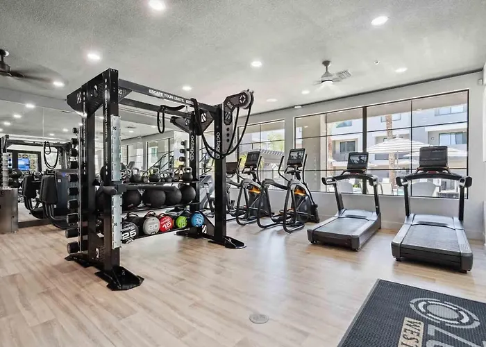 Cozysuites - Westgate With Pool 12 * Glendale