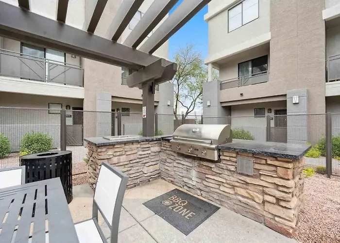 Cozysuites - Westgate With Pool 12 Apartment