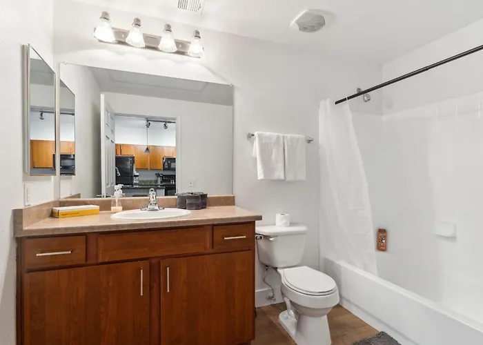Cozysuites - Westgate With Pool 12