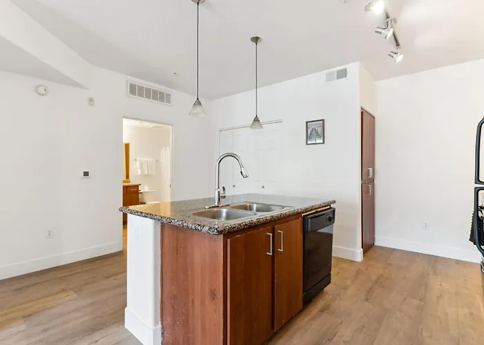 Apartment Cozysuites - Westgate With Pool 12 *
