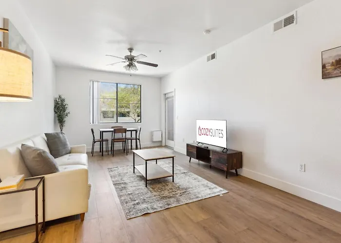 Cozysuites - Westgate With Pool 12 Apartment